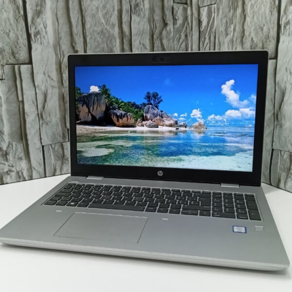 Laptop HP i5-8365U RAM 8GB SSD 256GB