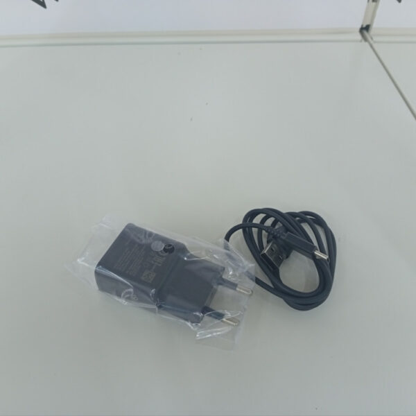 Punjač za mobitel 2 in 1